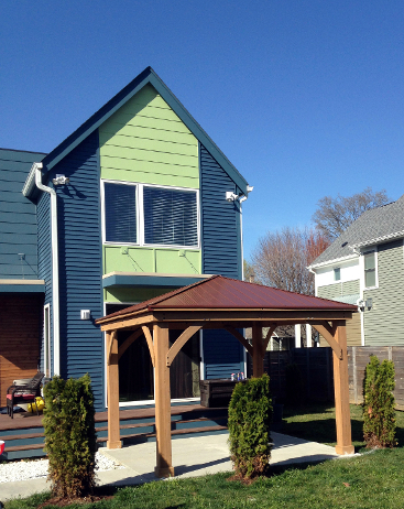 Pergola, view from left of structure.